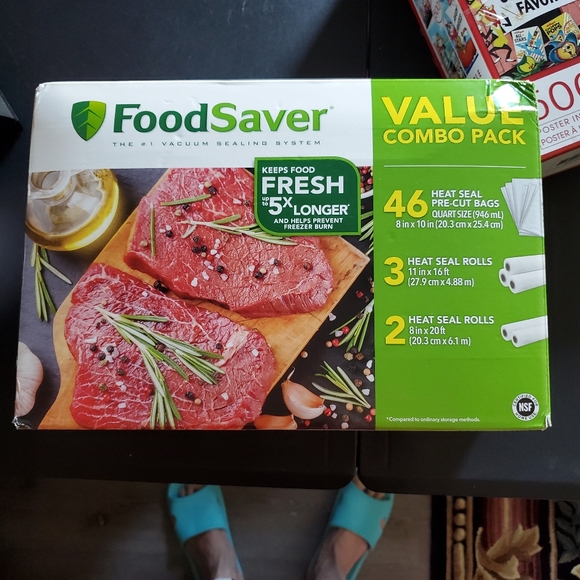 FoodSaver Kitchen Foodsaver Vacuum Seal Bag Roll Combo Rolls Precut